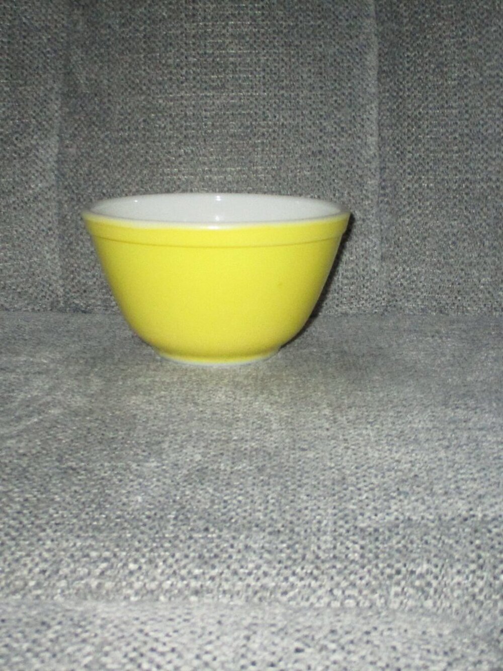 PYREX Yellow Bowl #401